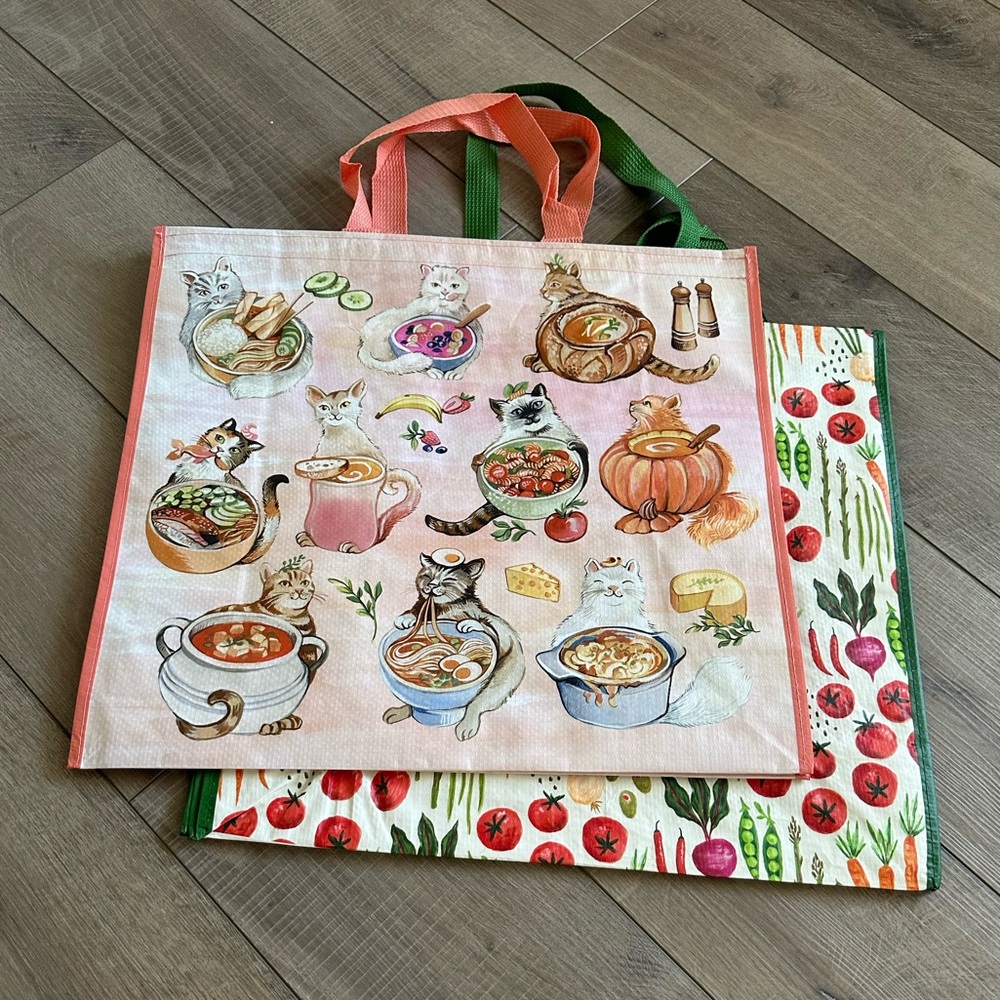 Homegoods TJMaxx Marshalls Viral Vegetable & Cat Soup Print Tote Bags NWOT